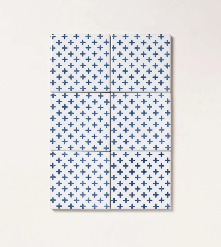 IMG1-–-Patterned-terracotta-tiles-Komon-SM65-Antique-Blue-K3-10x10-packshot-web-1101x1536.jpg